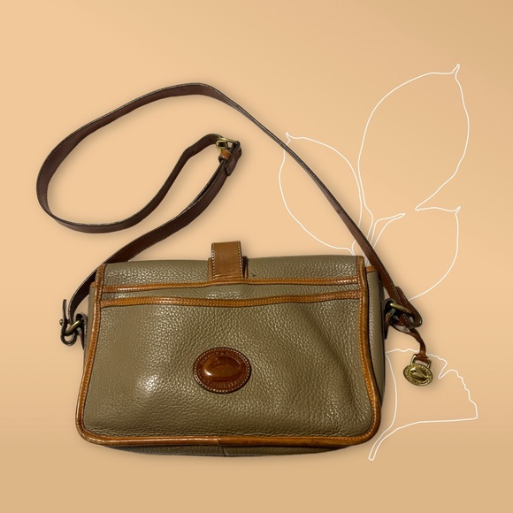 Vintage Dooney & Bourke Purse - Picture 1 of 2
